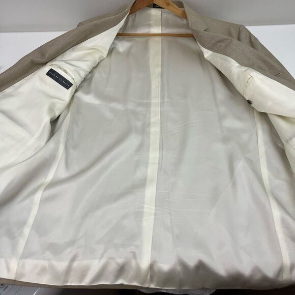 Vintage Oscar de la Renta 3 Button Sport Coat, Beige Silk-Wool Blazer - Picture 10 of 11